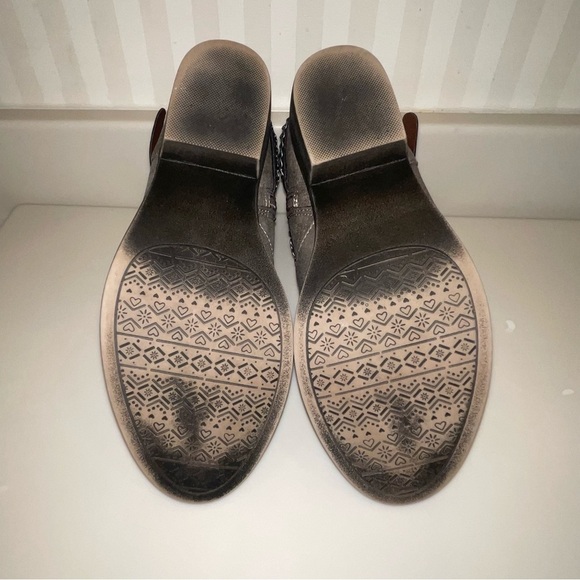 Kohl’s Redbud Strappy Ankle Boots In Stone - Picture 11 of 15